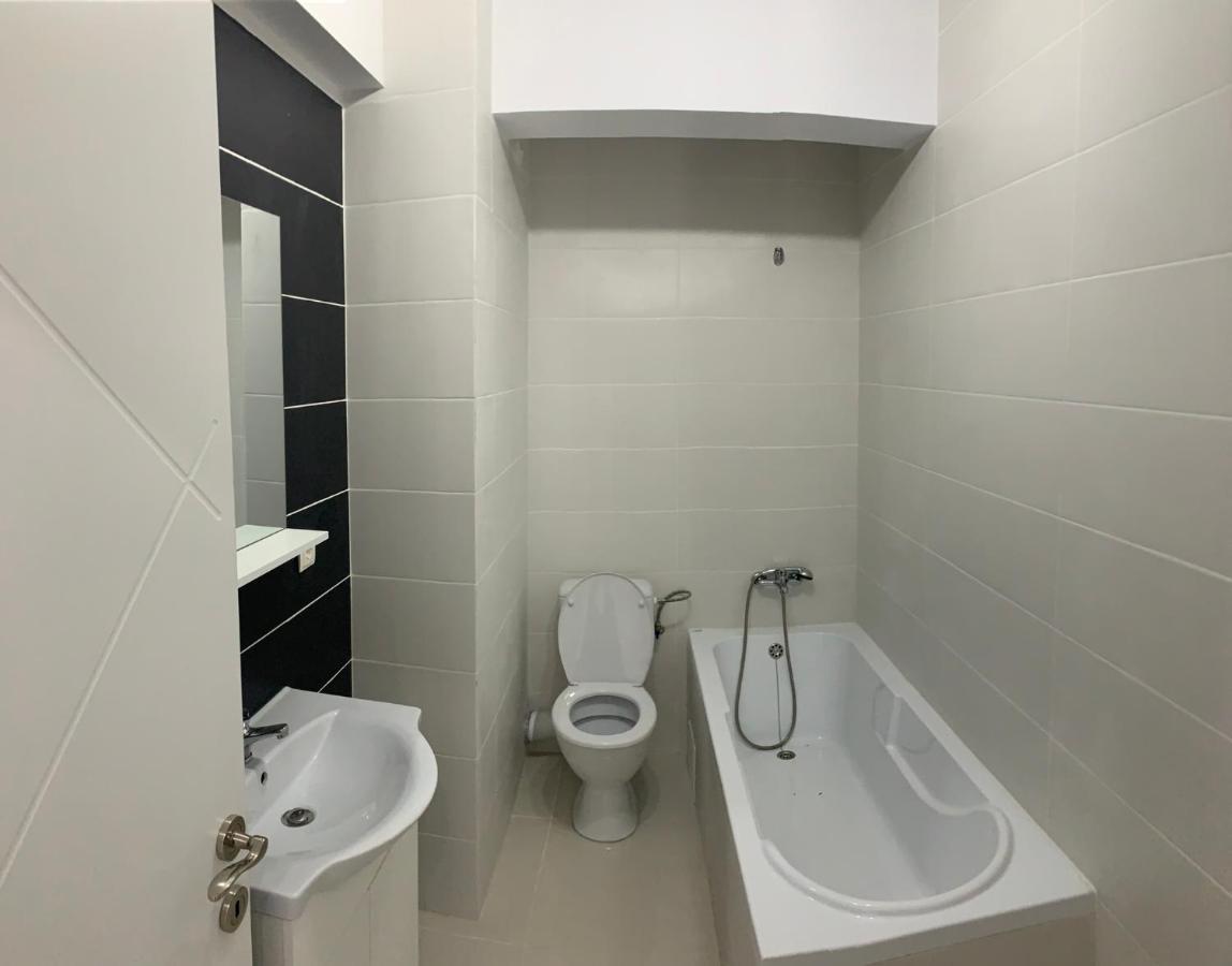 Santorini Residence Apartment Otopeni Eksteriør bilde